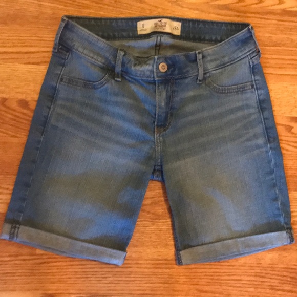 HOLLISTER EUC LOW-RISE BOYSHORT, SIZE 24. - Picture 4 of 5